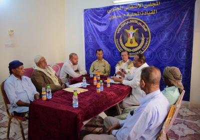 "انتقالي سيئون" يناقش جهود انتزاع حقوق عمال وادي حضرموت