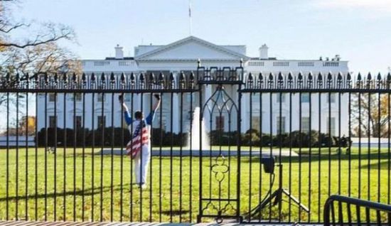إدارة بايدن تريد إزالة السياج المؤقت المحيط بالبيت الأبيض