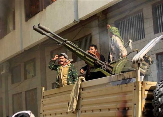 "البيان": العقوبات الأمريكية تشمل 5000 حوثي أواخر فبراير