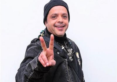 محمد هنيدي يحتفل بعيد ميلاده رفقة نجله (صورة)