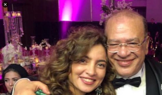 "أجدع الستات اللي عرفتهم".. صلاح عبدالله يحتفل بعيد ميلاد ساندرا نشأت