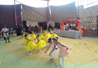 حفل تكريمي لطالبات مدرسة الزهراء بجعار (صور)