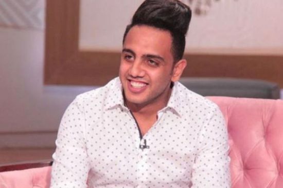 أوس أوس يدخل عالم كرة القدم (تفاصيل)