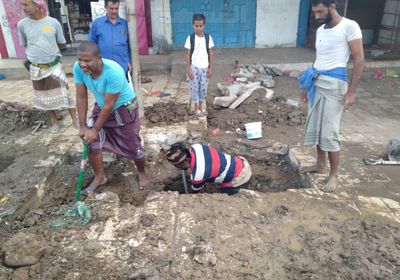 صيانة شبكة المياه في وسط جعار