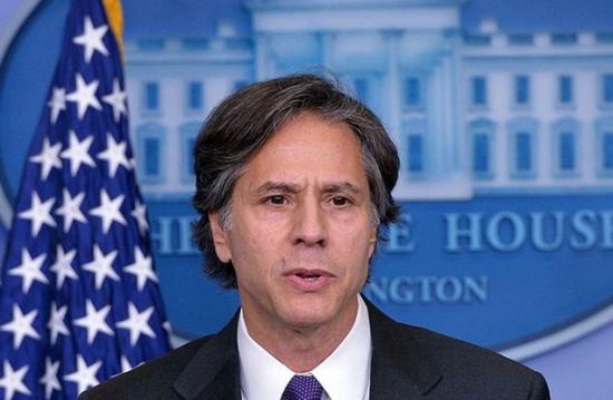 وزير الخارجية الأمريكي يبحث مع نظيره الروسي العلاقات المشتركة