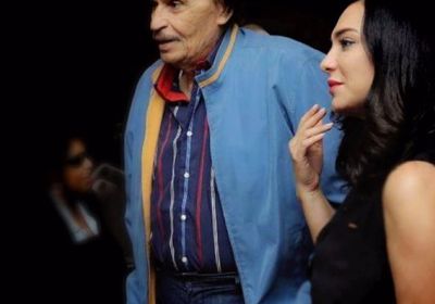 سلاف فواخرجي ناعية عزت العلايلي :لروحك السلام أيها النجم