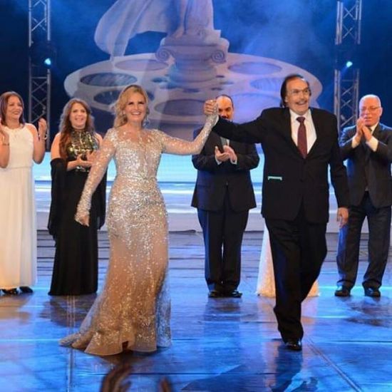 "أخي وعشرة عمري".. يسرا تنعي عزت العلايلي بكلمات مؤثرة