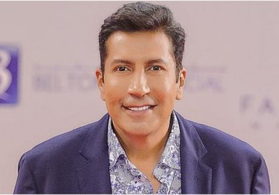 "خسرنا فنانًا عظيمًا".. هاني رمزي ينعي عزت العلايلي