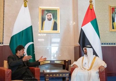  بن زايد يبحث مع رئيس الوزراء الباكستاني العلاقات الثنائية بين البلدين