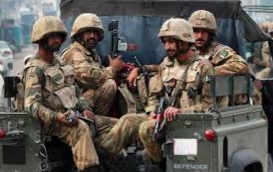 باكستان تعتقل إرهابيا يخطط لتنفيذ عمليه إرهابية بكراتشي