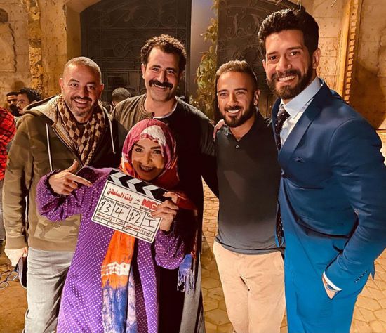 روجينا تنشر أول صورة لها من كواليس مسلسل "بنت السلطان"