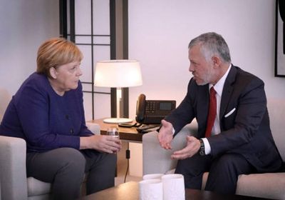 العاهل الأردني يبحث مع ميركل سبل تعزيز الشراكة الاستراتيجية بين البلدين