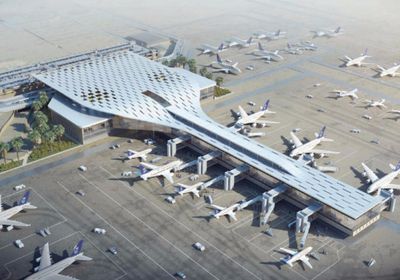 بعد الاستهداف الحوثي.. استئناف الرحلات بمطار أبها