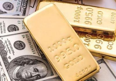  بريق الذهب ينطفئ مجددًا بفعل انتعاش العملة الأمريكية