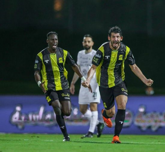 بهدف حجازي.. اتحاد جدة يخطف التعادل أمام الأهلي بالدوري السعودي