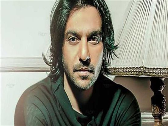 بهاء سلطان يدعو للراحل علي حميدة