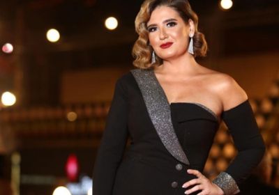 هنا شيحة تكشف معاناتها مع زيادة الوزن