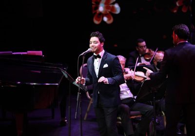 أحمد جمال يتألق بحفله في عيد الحب (صور)