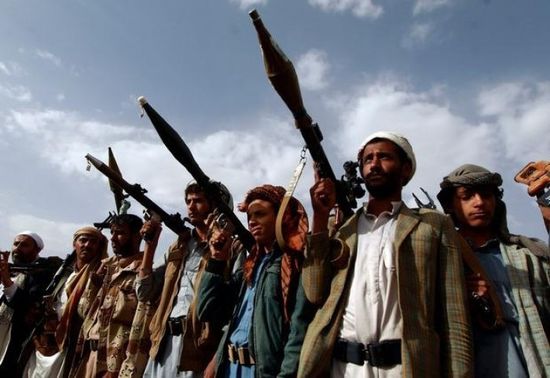 مليشيا الحوثي تُغذي جبهات القتال بالمُهمشين