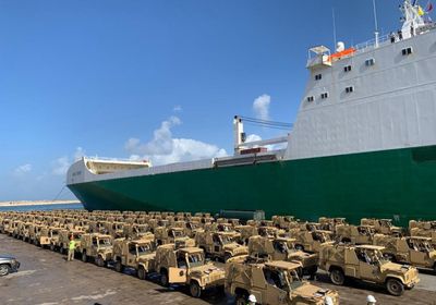  بريطانيا تُرسل 100 مدرعة إلى لبنان لهذا السبب