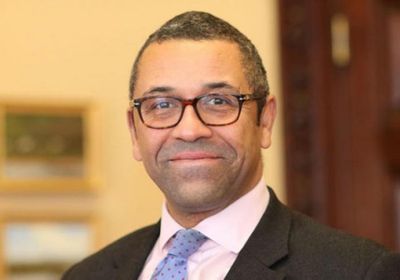 وزير بريطاني يكشف عن تواصل مباشر مع الحوثيين