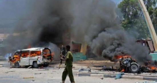  إصابة 7 أشخاص وتدمير 8 سيارات في مقديشو