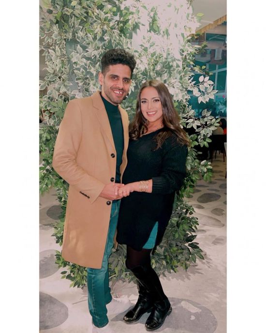 إسراء عبدالفتاح توجه رسالة رومانسية لزوجها