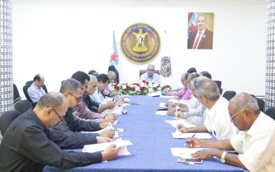 "أمانة الانتقالي" تبحث أزمة "النزوح المُسيس"