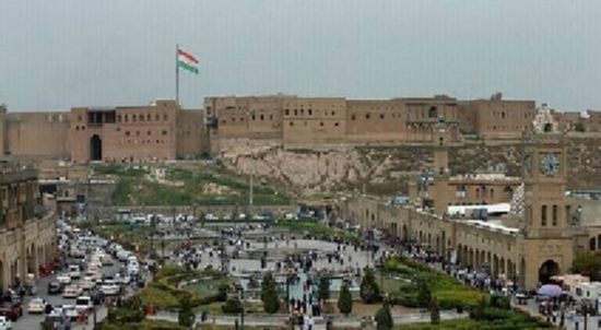 سقوط أحد الصواريخ على مجمع سكني داخل أربيل