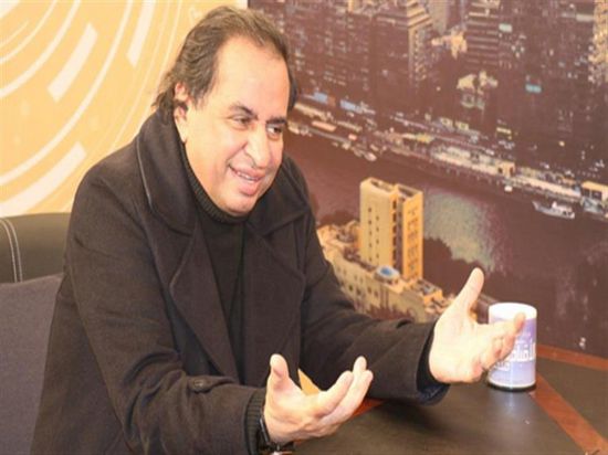 مخرج مصري يعلن إصابته بالسرطان