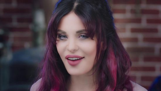 دومينيك حوراني تصور فيلمين وتستعد لأغنية جديدة