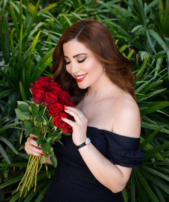 نسرين طافش تحتفل بعيد ميلادها بجلسة تصوير وسط الطبيعة (صور)