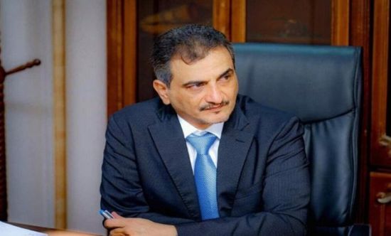 محافظ عدن يناقش فرض ضوابط رقابية على توزيع الغاز