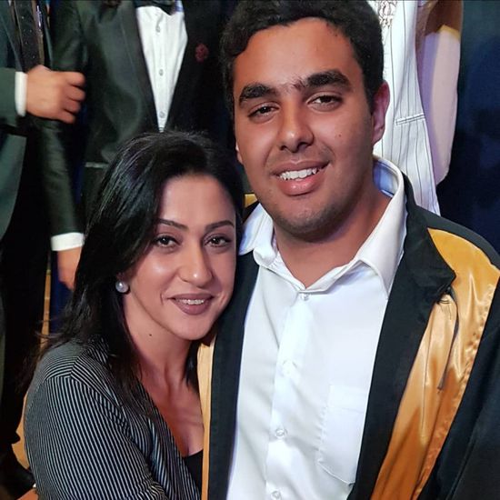 وفاء صادق تحتفل بعيد ميلاد نجلها