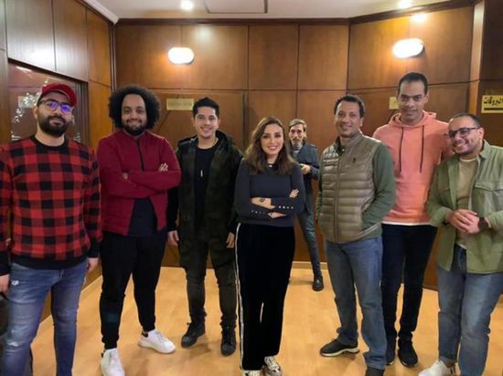 أنغام تحضر لأغنية جديدة (تفاصيل)