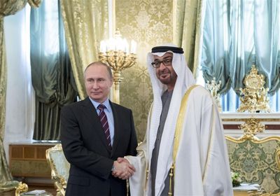 بن زايد يتسلم رسالة خطية من الرئيس الروسي