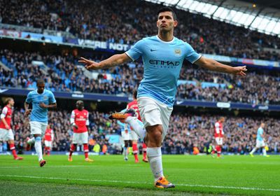 مانشستر سيتي ينفرد بصدارة الدوري عبر إيفرتون