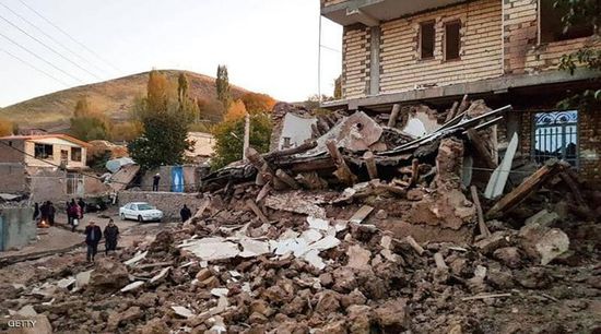 زلزال بقوة 5.6 يضرب جنوب غرب إيران