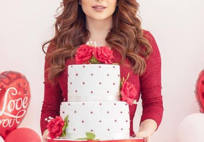 نسرين طافش تتألق بالأحمر احتفالًا بعيد ميلادها (صور)