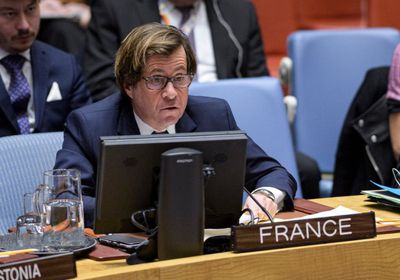 مندوب فرنسا بالأمم المتحدة يندد بجرائم الحوثيين