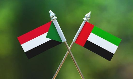 وزير الخارجية الإماراتي يجري اتصالا هاتفيا مع نظيرته السودانية