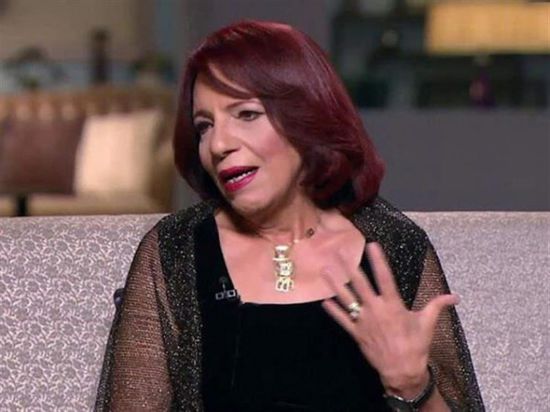 عارفة عبدالرسول تتعرض للهجوم مرة أخرى بسبب سعيد صالح