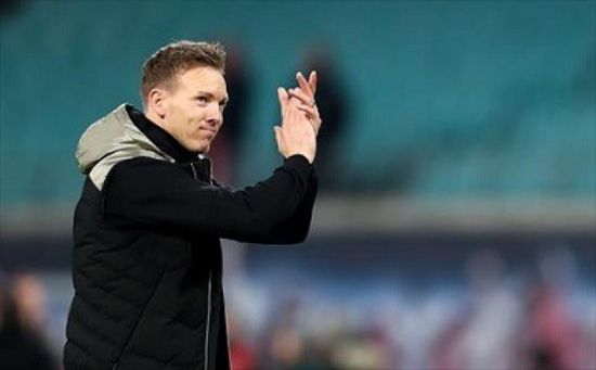 ناجلسمان: نأمل أن يتمكن فرانكفورت من إيقاف بايرن ميونخ