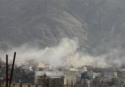 قصف منازل السكان.. حوثيون يتفاقم إرهابهم وعالم غارق في صمته