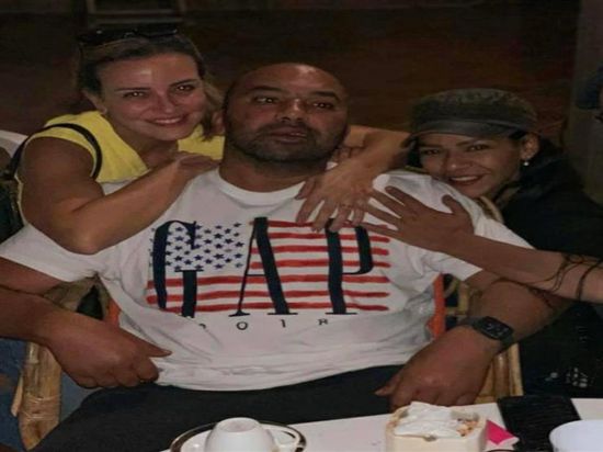 ريهام عبدالغفور تنعي الفنان التشكيلي مصطفى الصباغ