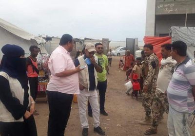 باراس يطالب المنظمات الدولية بدعم المجتمع المستضيف للنازحين في عدن