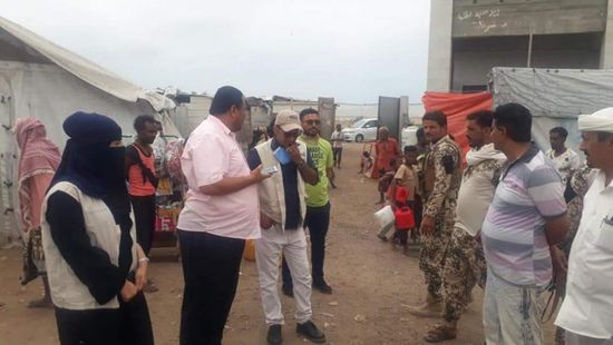 باراس يطالب المنظمات الدولية بدعم المجتمع المستضيف للنازحين في عدن