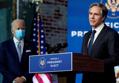 واشنطن تُعلن دعم الحل السياسي في أفغانستان ووقف إطلاق النار