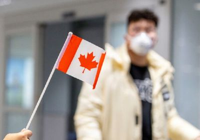 كندا تفرض على الوافدين إجراء فحوص كورونا