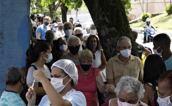 البرازيل تسجل 29 ألف إصابة جديدة بكورونا